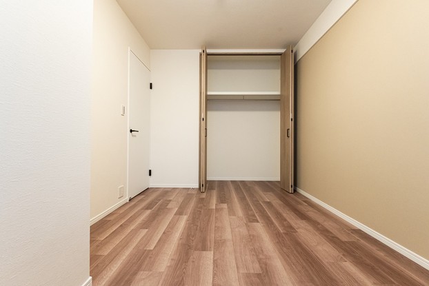apartment 東京都渋谷区千駄ヶ谷４丁目19-18