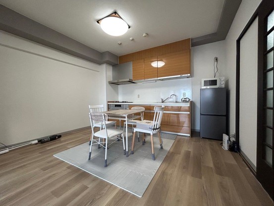 apartment 東京都渋谷区千駄ヶ谷４丁目19-18