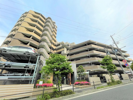 apartment 東京都渋谷区千駄ヶ谷４丁目19-18