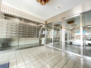 apartment 徳島県徳島市中前川町５丁目
地図を見る