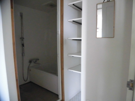 apartment 東京都渋谷区千駄ヶ谷４丁目19-18