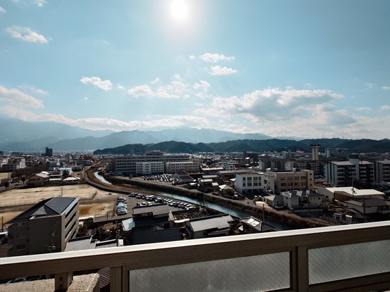 apartment 愛媛県新居浜市中須賀町１丁目
地図を見る