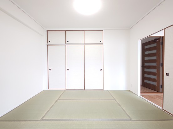 apartment 愛媛県新居浜市中須賀町１丁目
地図を見る