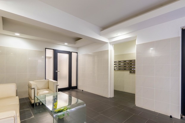apartment 東京都渋谷区千駄ヶ谷４丁目19-18