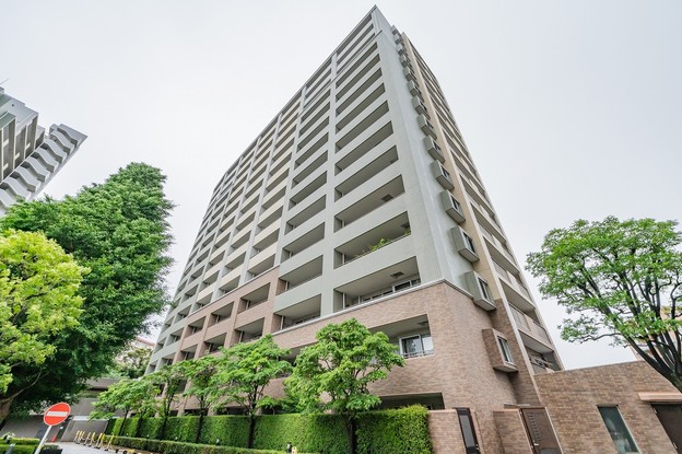 apartment 東京都渋谷区千駄ヶ谷４丁目19-18