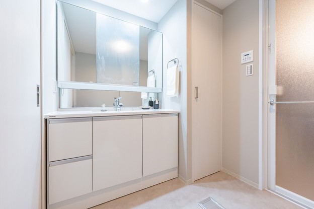 apartment 東京都渋谷区千駄ヶ谷４丁目19-18