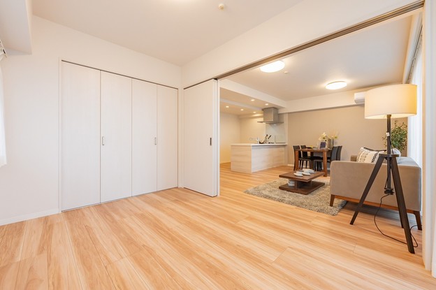 apartment 東京都渋谷区千駄ヶ谷４丁目19-18