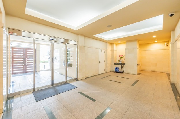 apartment 東京都渋谷区千駄ヶ谷４丁目19-18