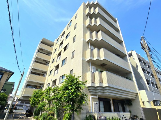 apartment 東京都渋谷区千駄ヶ谷４丁目19-18