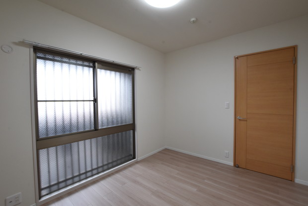 apartment 東京都渋谷区千駄ヶ谷４丁目19-18