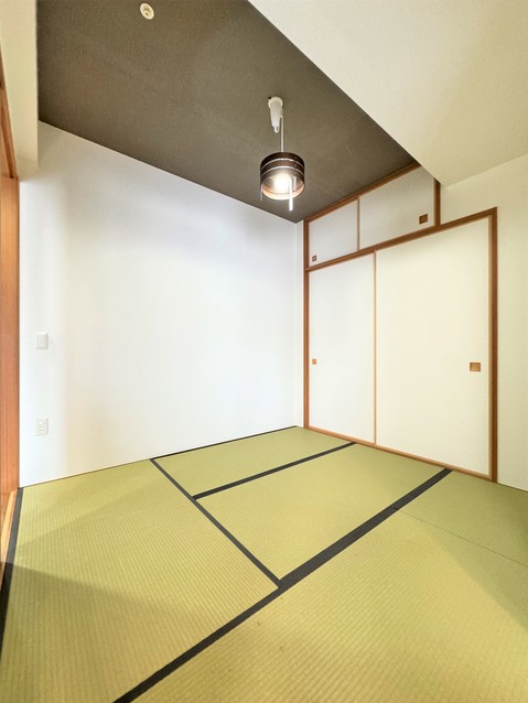 apartment 愛知県知立市西中町北吹戸
地図を見る