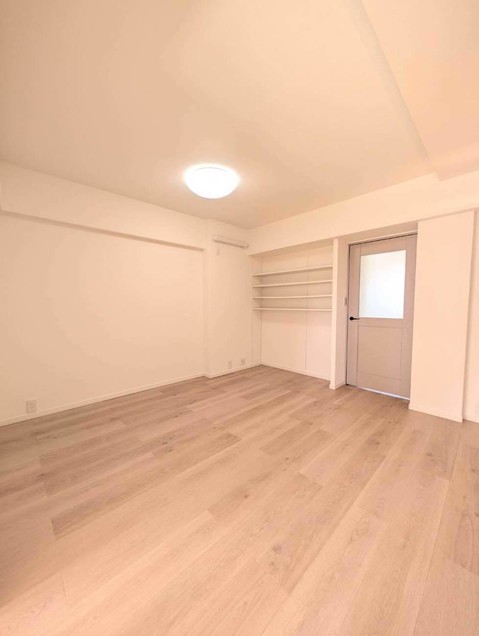 apartment 東京都渋谷区千駄ヶ谷４丁目19-18