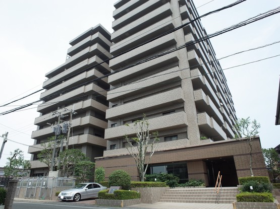apartment 東京都渋谷区千駄ヶ谷４丁目19-18