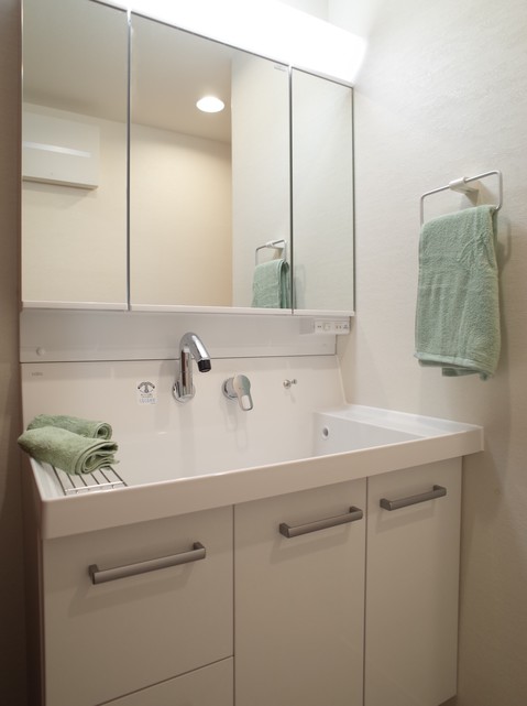 apartment 東京都渋谷区千駄ヶ谷４丁目19-18