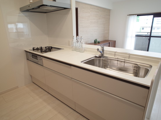 apartment 東京都渋谷区千駄ヶ谷４丁目19-18