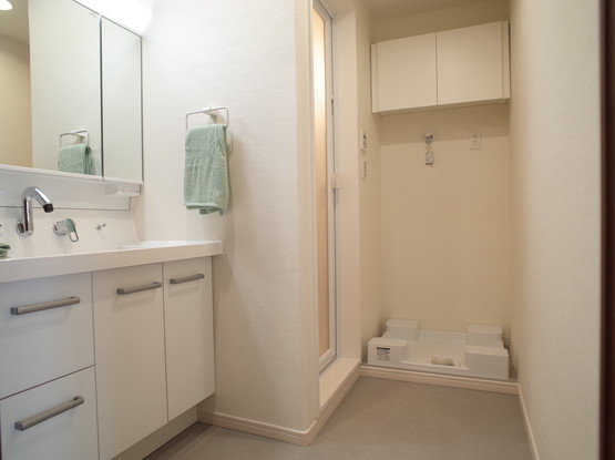 apartment 東京都渋谷区千駄ヶ谷４丁目19-18