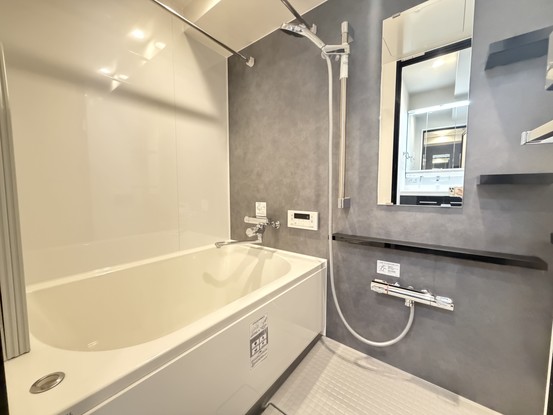 apartment 神奈川県藤沢市片瀬海岸１丁目
地図を見る