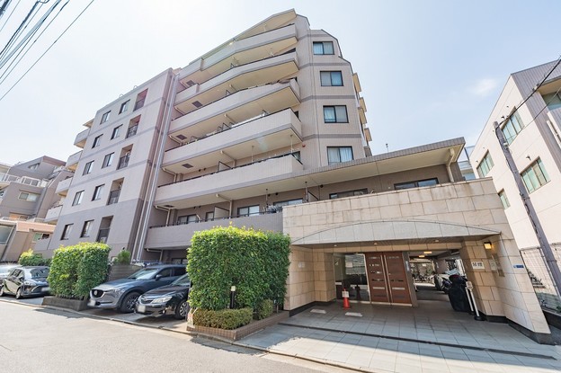 apartment 東京都渋谷区千駄ヶ谷４丁目19-18