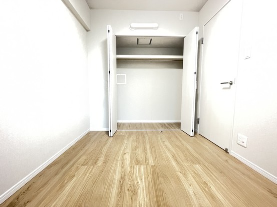 apartment 東京都渋谷区千駄ヶ谷４丁目19-18