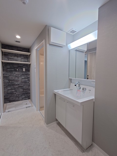 apartment 東京都渋谷区千駄ヶ谷４丁目19-18