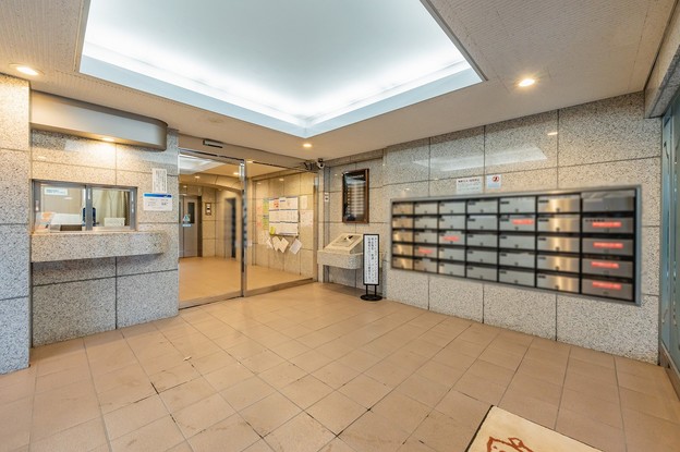 apartment 東京都渋谷区千駄ヶ谷４丁目19-18