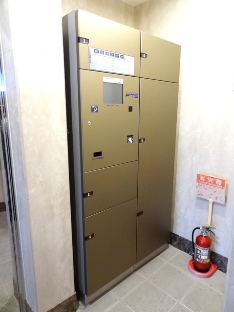 apartment 東京都渋谷区千駄ヶ谷４丁目19-18