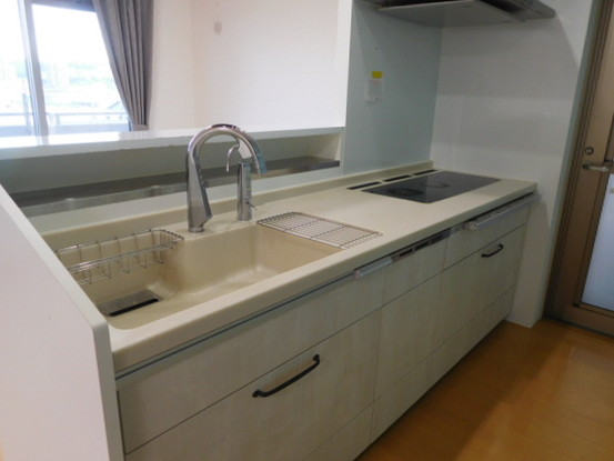 apartment 東京都渋谷区千駄ヶ谷４丁目19-18