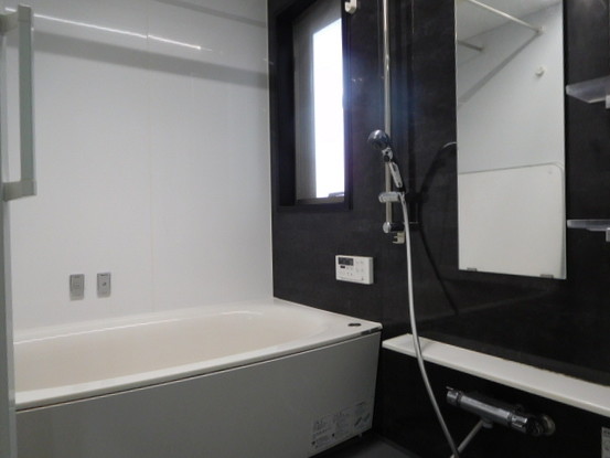 apartment 東京都渋谷区千駄ヶ谷４丁目19-18