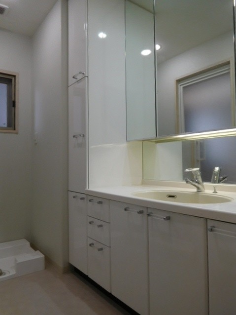 apartment 東京都渋谷区千駄ヶ谷４丁目19-18