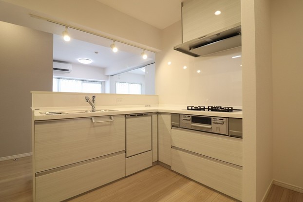 apartment 沖縄県宜野湾市真志喜３丁目
地図を見る