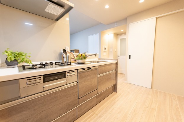 apartment 東京都渋谷区千駄ヶ谷４丁目19-18