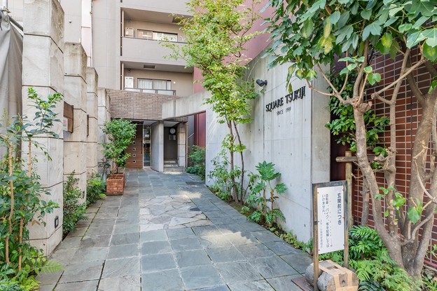 apartment 東京都渋谷区千駄ヶ谷４丁目19-18