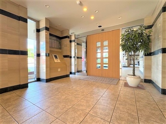 apartment 兵庫県西宮市小曽根町１丁目
地図を見る