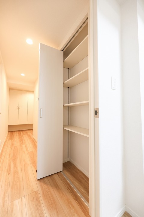 apartment 東京都渋谷区千駄ヶ谷４丁目19-18