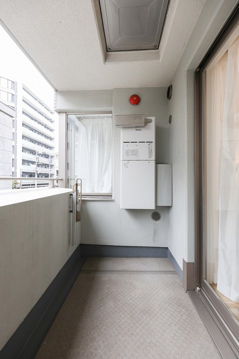 apartment 東京都渋谷区千駄ヶ谷４丁目19-18