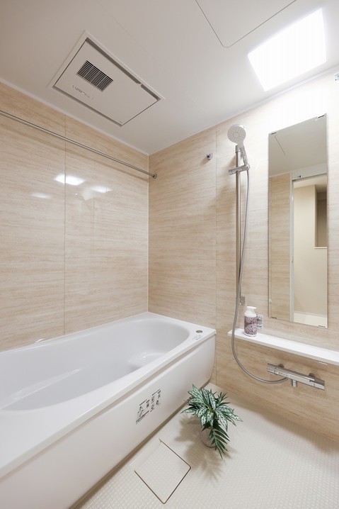 apartment 東京都渋谷区千駄ヶ谷４丁目19-18