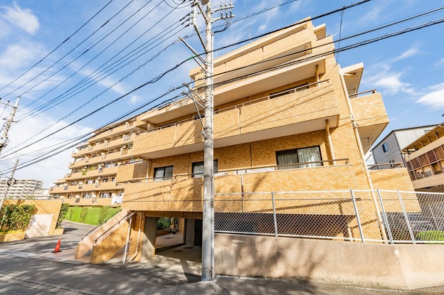 apartment 東京都渋谷区千駄ヶ谷４丁目19-18