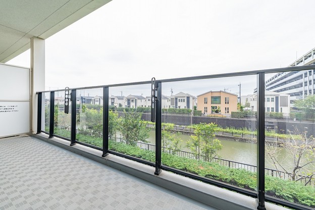 apartment 埼玉県越谷市レイクタウン８丁目
地図を見る