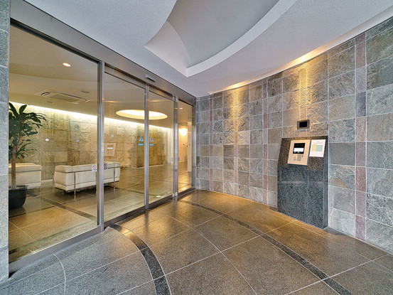 apartment 東京都渋谷区千駄ヶ谷４丁目19-18