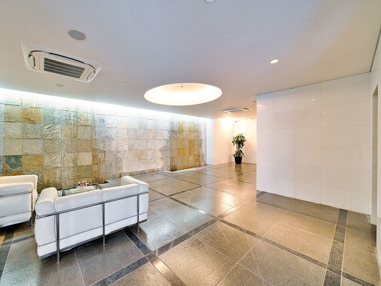 apartment 東京都渋谷区千駄ヶ谷４丁目19-18