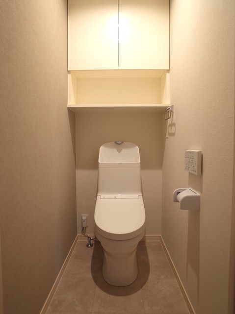 apartment 東京都渋谷区千駄ヶ谷４丁目19-18