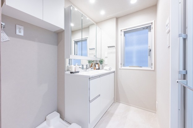 apartment 東京都渋谷区千駄ヶ谷４丁目19-18