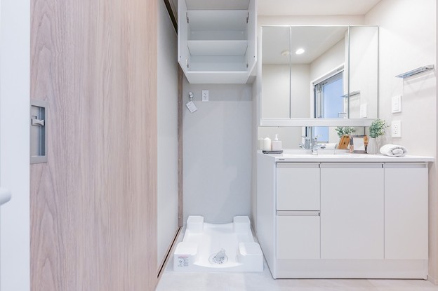 apartment 東京都渋谷区千駄ヶ谷４丁目19-18