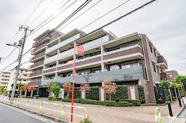 apartment 東京都渋谷区千駄ヶ谷４丁目19-18