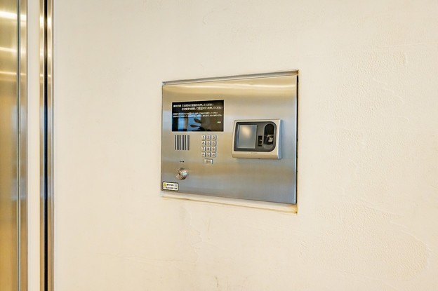 apartment 東京都渋谷区千駄ヶ谷４丁目19-18