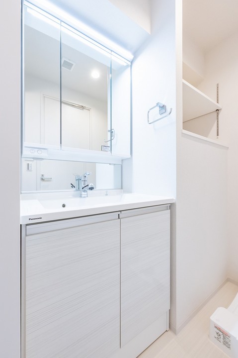 apartment 東京都渋谷区千駄ヶ谷４丁目19-18