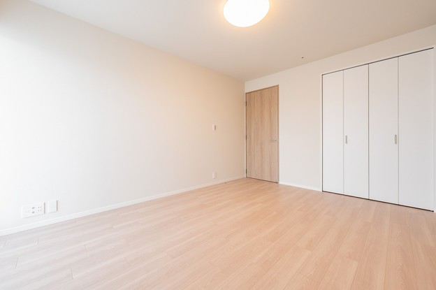 apartment 東京都渋谷区千駄ヶ谷４丁目19-18