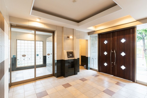 apartment 東京都渋谷区千駄ヶ谷４丁目19-18