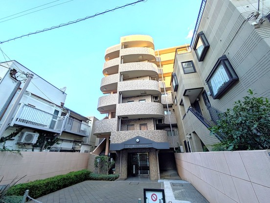 apartment 東京都渋谷区千駄ヶ谷４丁目19-18
