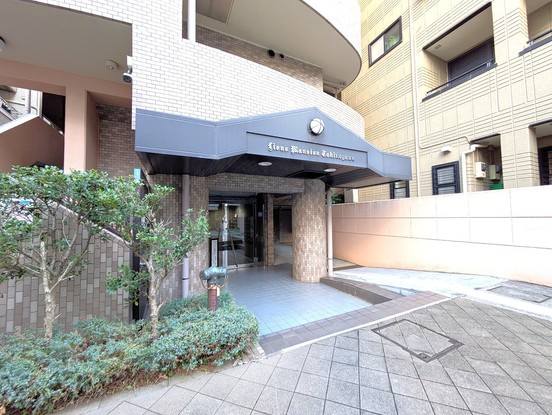 apartment 東京都渋谷区千駄ヶ谷４丁目19-18